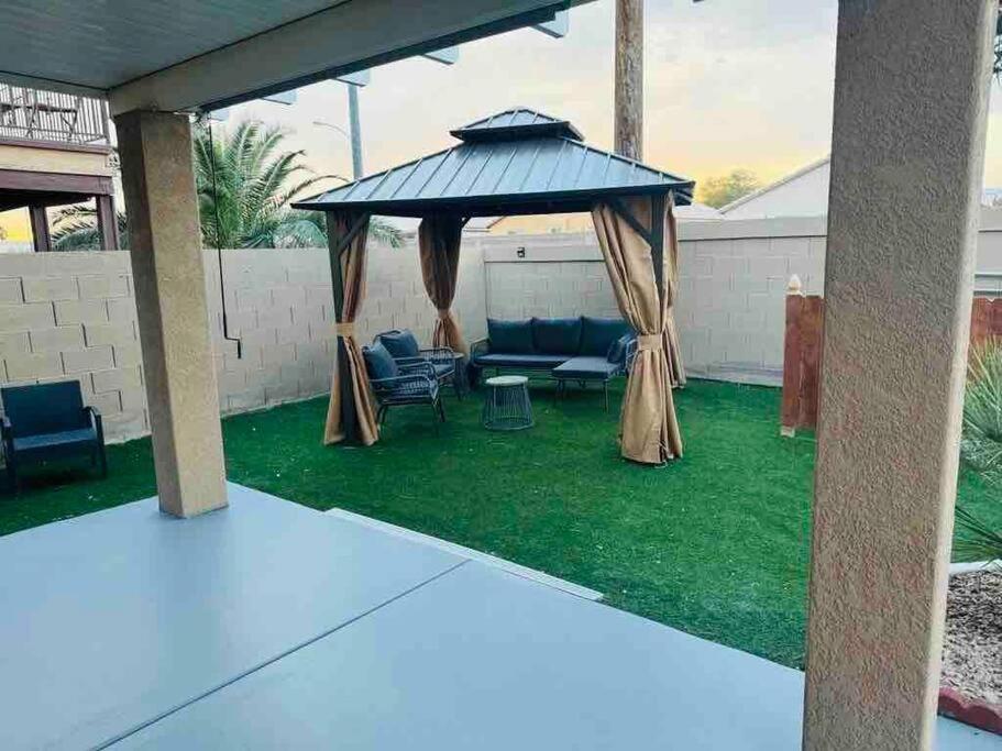 Paradise لاس فيغاس المظهر الخارجي الصورة